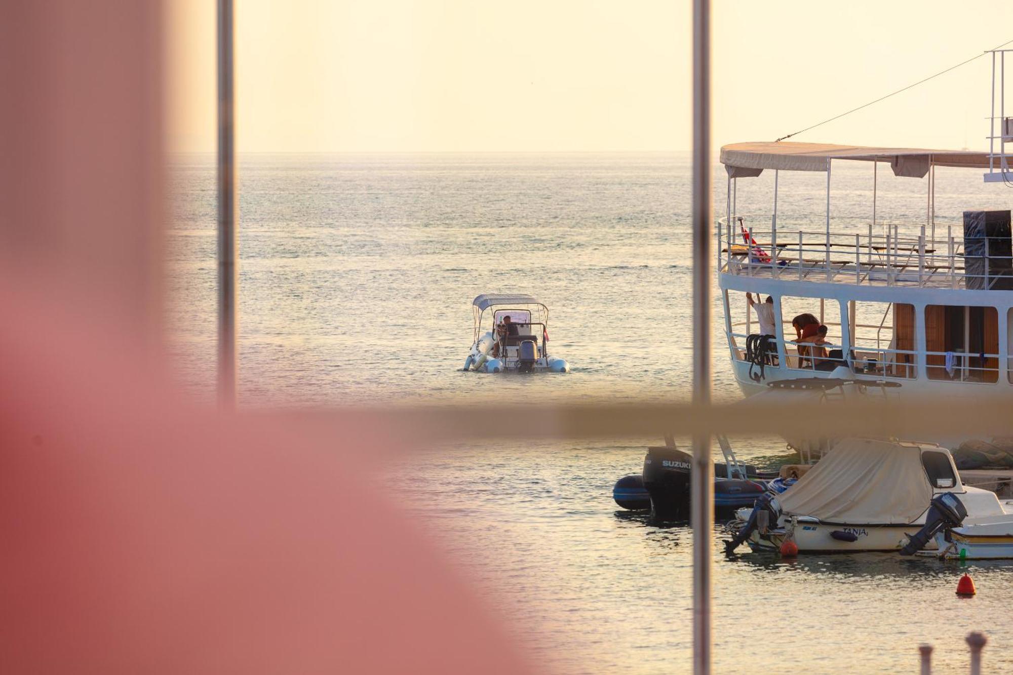 Boutique Residence Sundays ノヴァリャ 部屋 写真